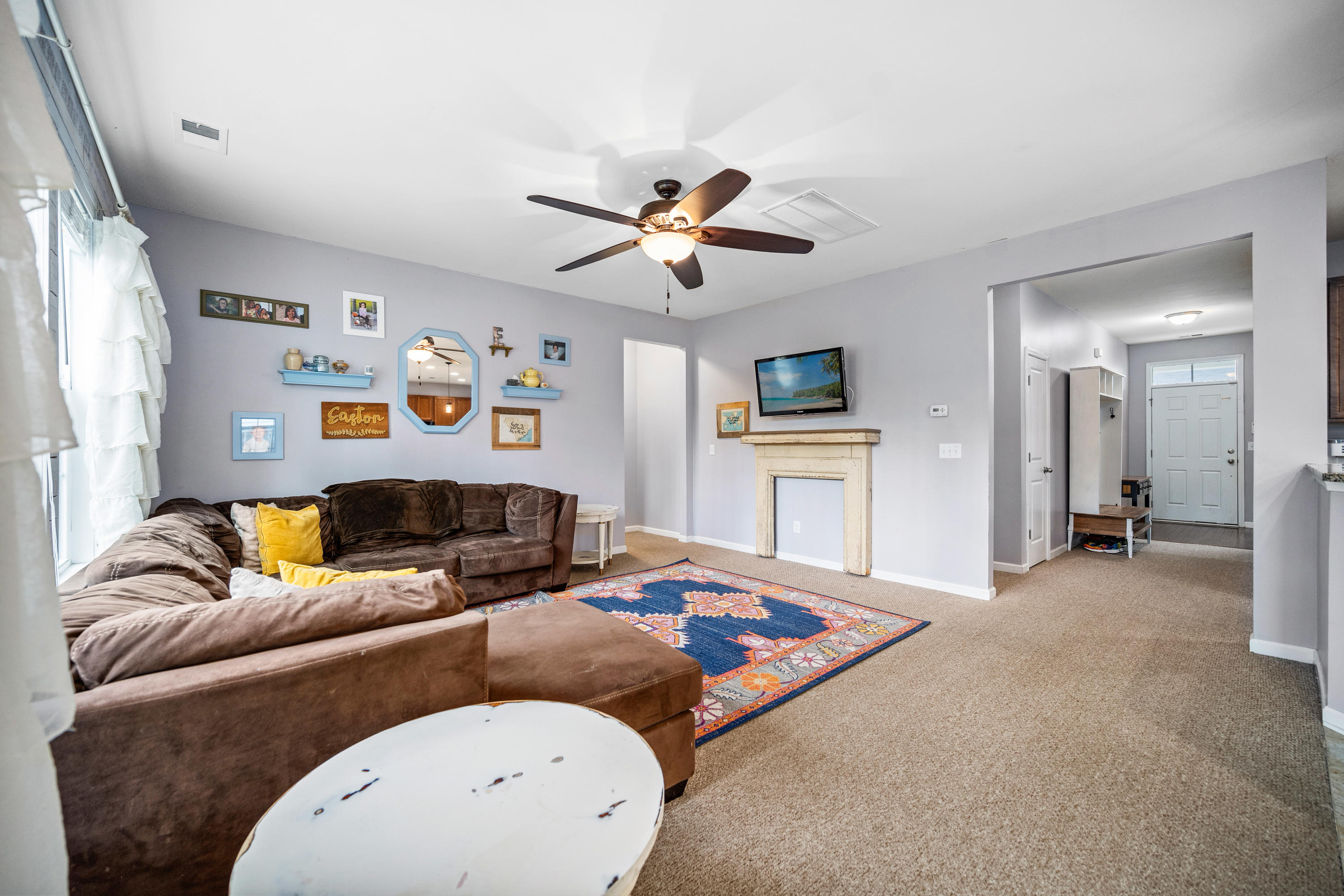 315 Spectrum Road Summerville, SC 29486 - Photo 14 of 48 Living Room