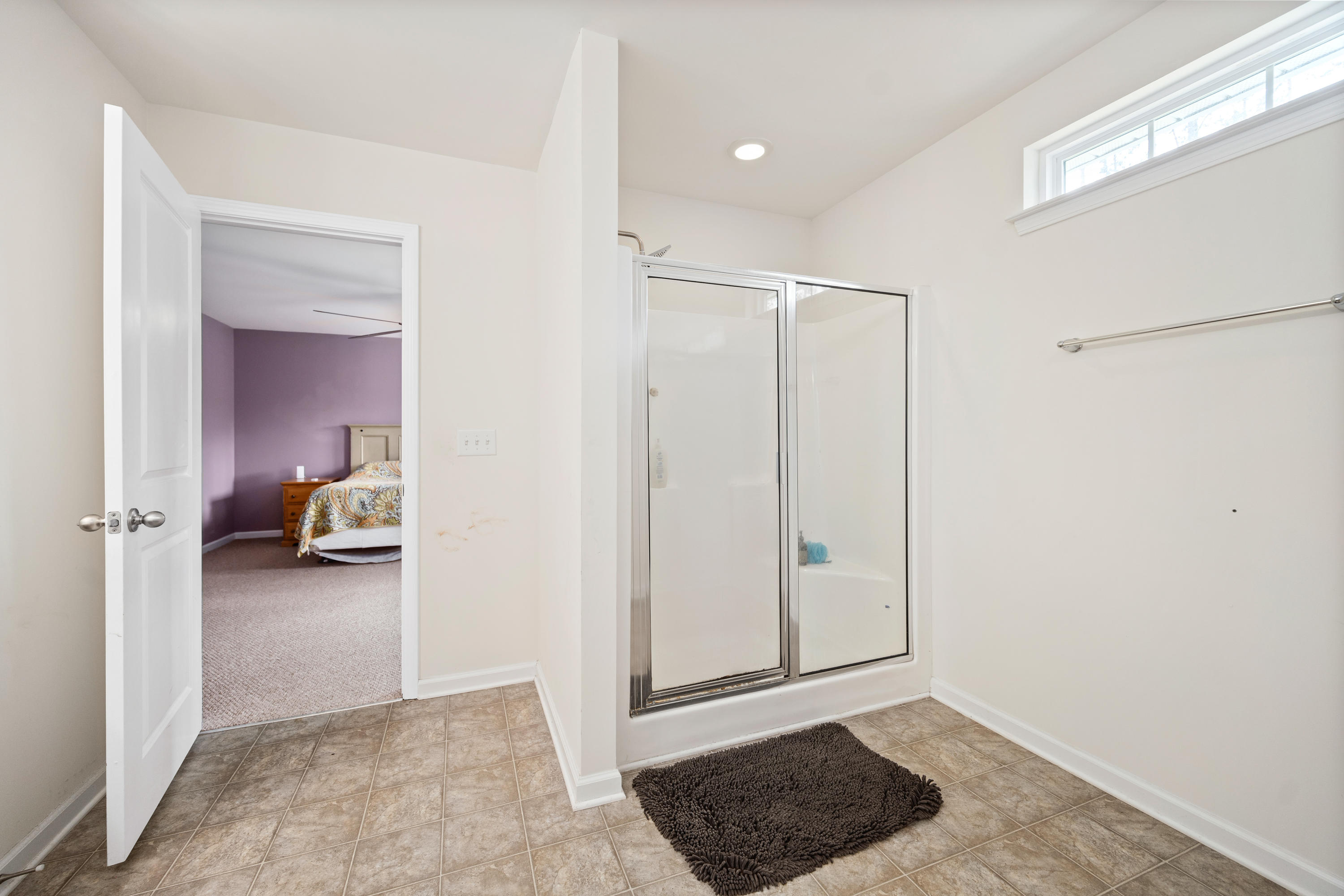 315 Spectrum Road Summerville, SC 29486 - Photo 22 of 48 Owner Ensuite