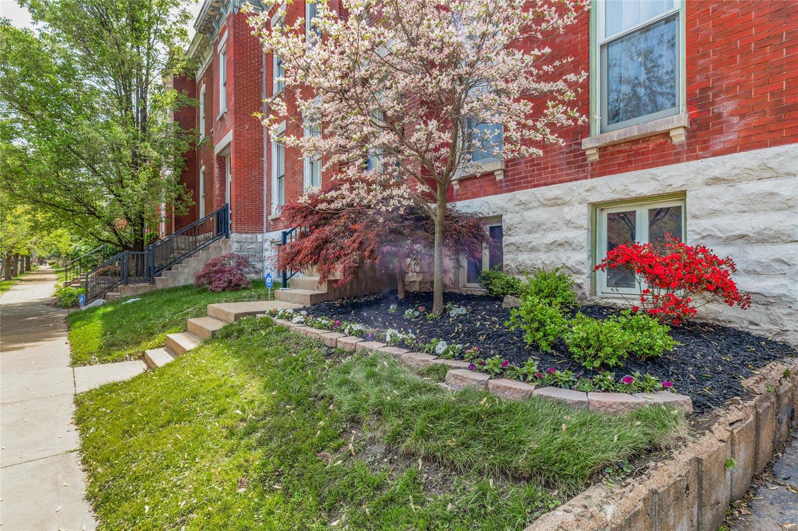 2350 Rutger St. Louis, MO 63104 - Photo 32 of 33