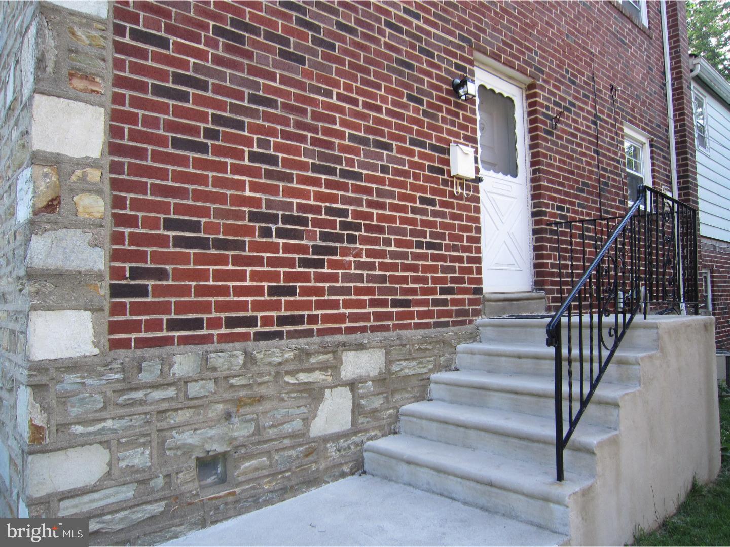 2996 Welsh Road Philadelphia, PA 19152 - Photo 3 of 25 Exterior Side
