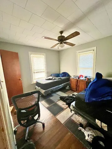 $240,000 | 9611 Merton Avenue, Oak Lawn, IL 60453