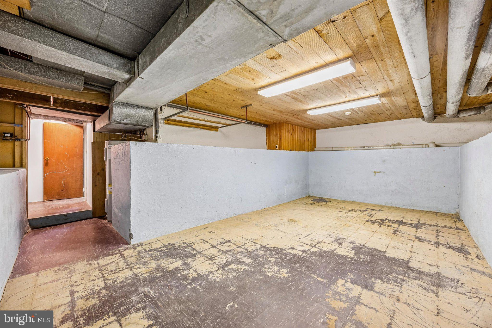 675 Trephanny Lane Wayne, PA 19087 - Photo 29 of 36 a view of small space