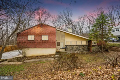 $630,000 | 675 Trephanny Lane, Wayne, PA 19087