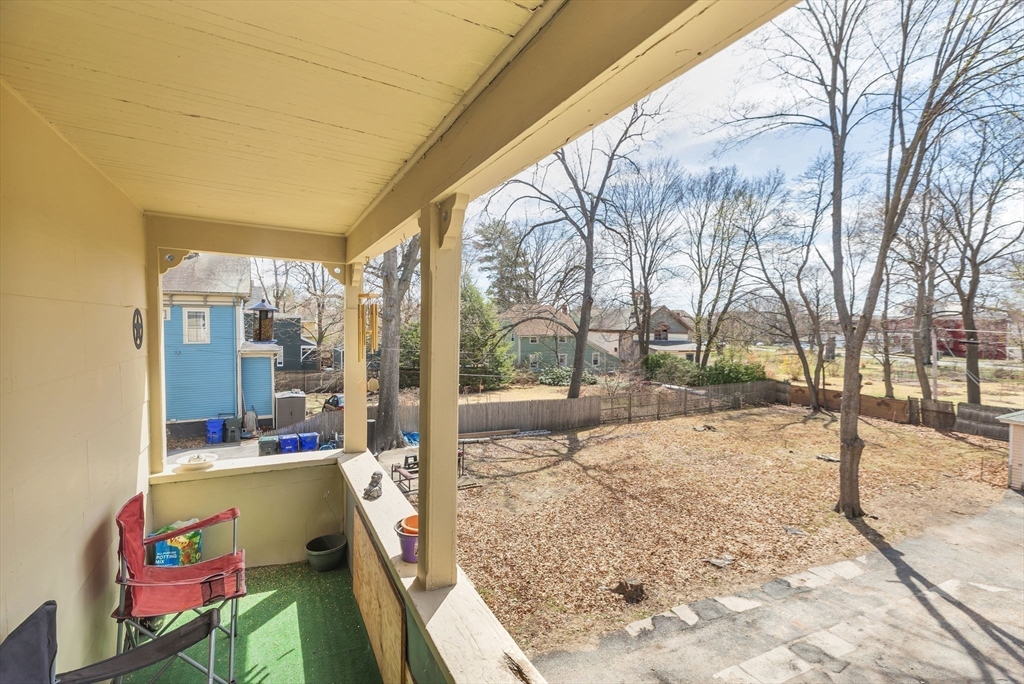 102 Florida Street Springfield, MA 01109 - Photo 30 of 45