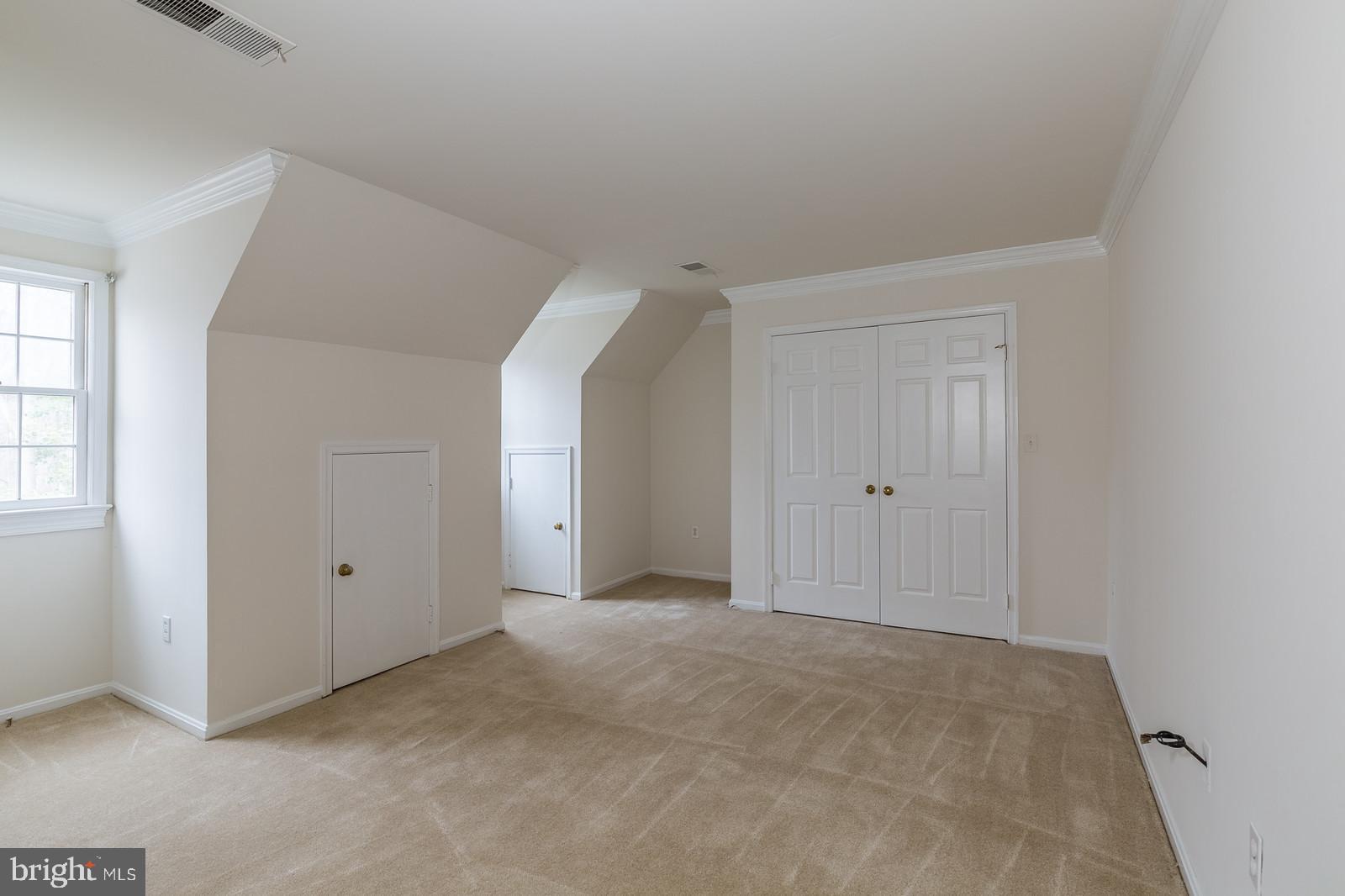 8057 Counselor Road Manassas, VA 20112 - Photo 22 of 37 Gallery Image 22