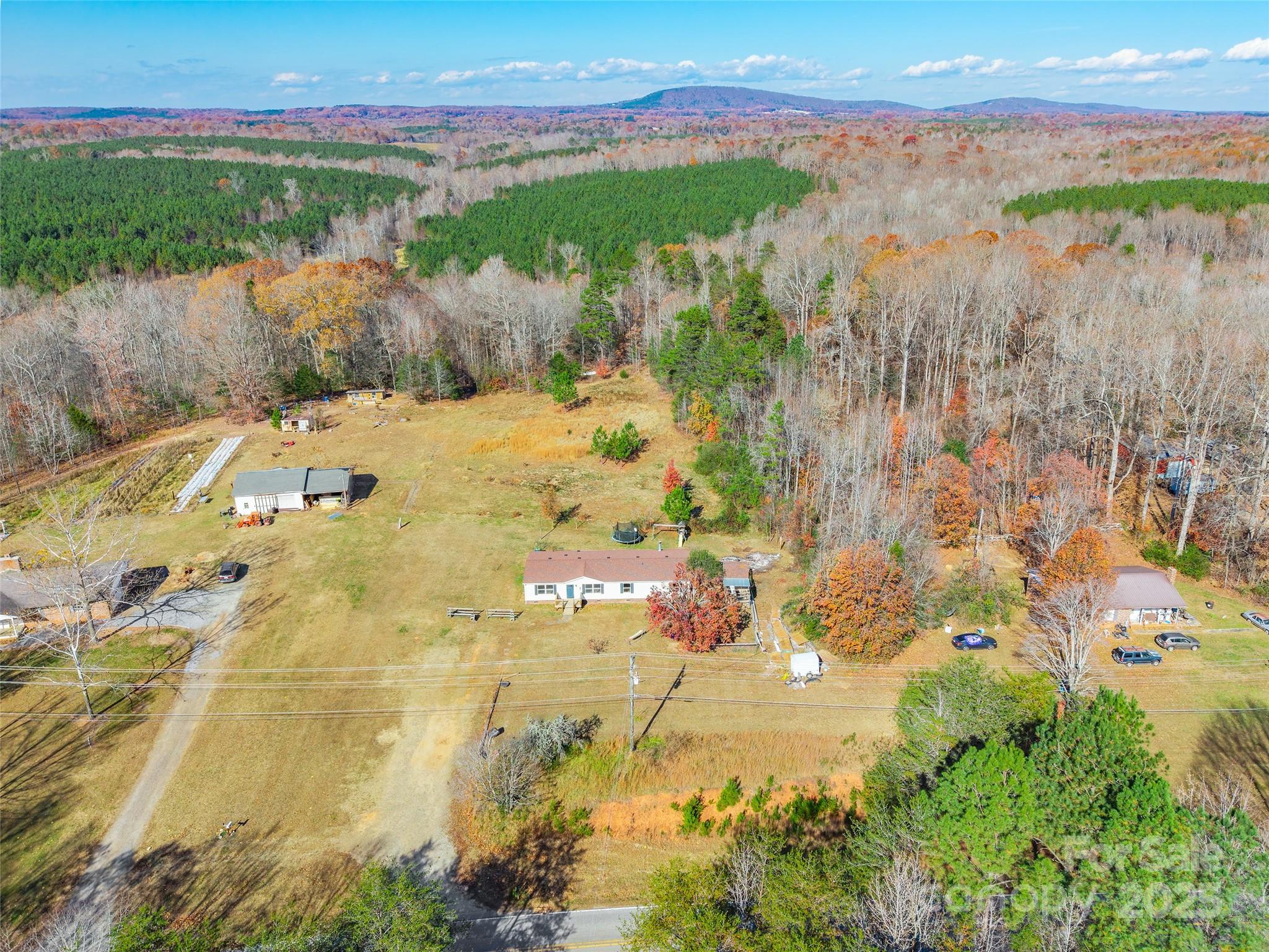 6315 Wingate Hill Road Denver, NC 28037 - Photo 2 of 21 a view of lake with mountain