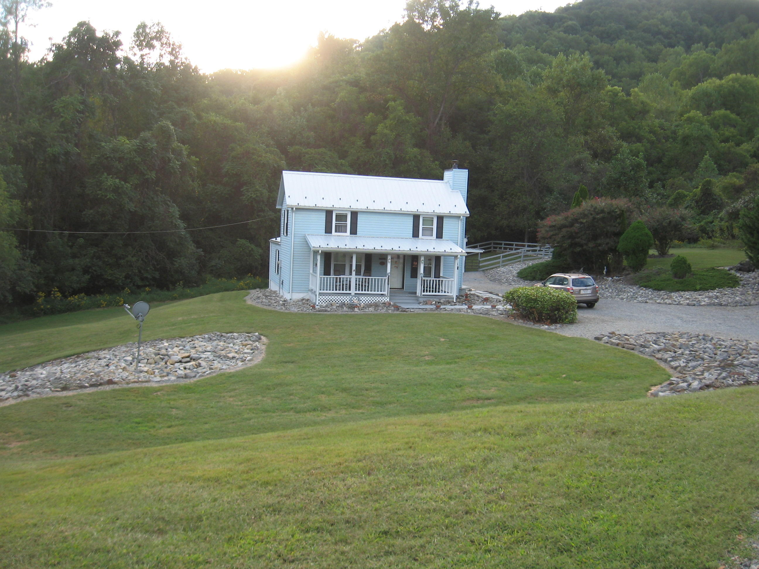 1680 Nemmo Road Vinton, VA 24179 - Photo 2 of 6 1680 NEMMO RD