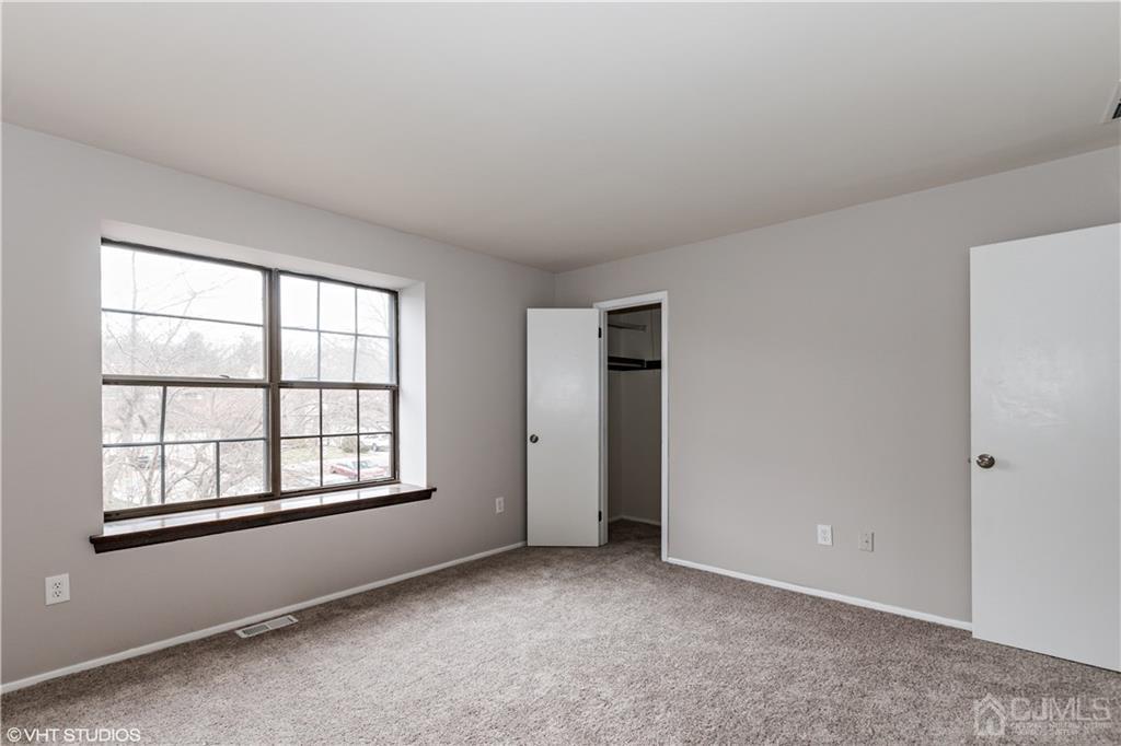19 Rutledge Court East Brunswick, NJ 08816 - Photo 12 of 25 Gallery Image 12