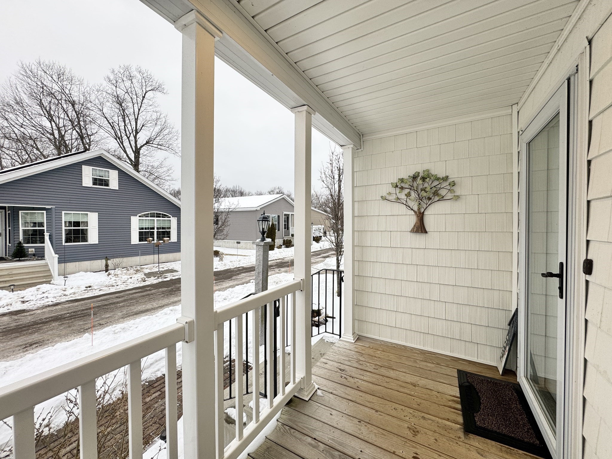 27 Lantern Lane Rutland, MA 01543 - Photo 31 of 31 Gallery Image 31