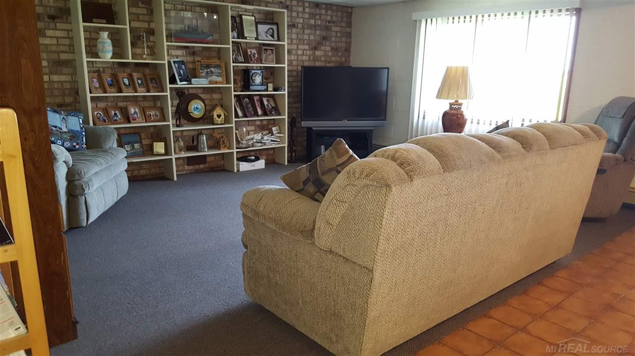 1206 North Lakeshore Road Port Sanilac, MI 48469 - Photo 20 of 35 31348038-19.JPG
