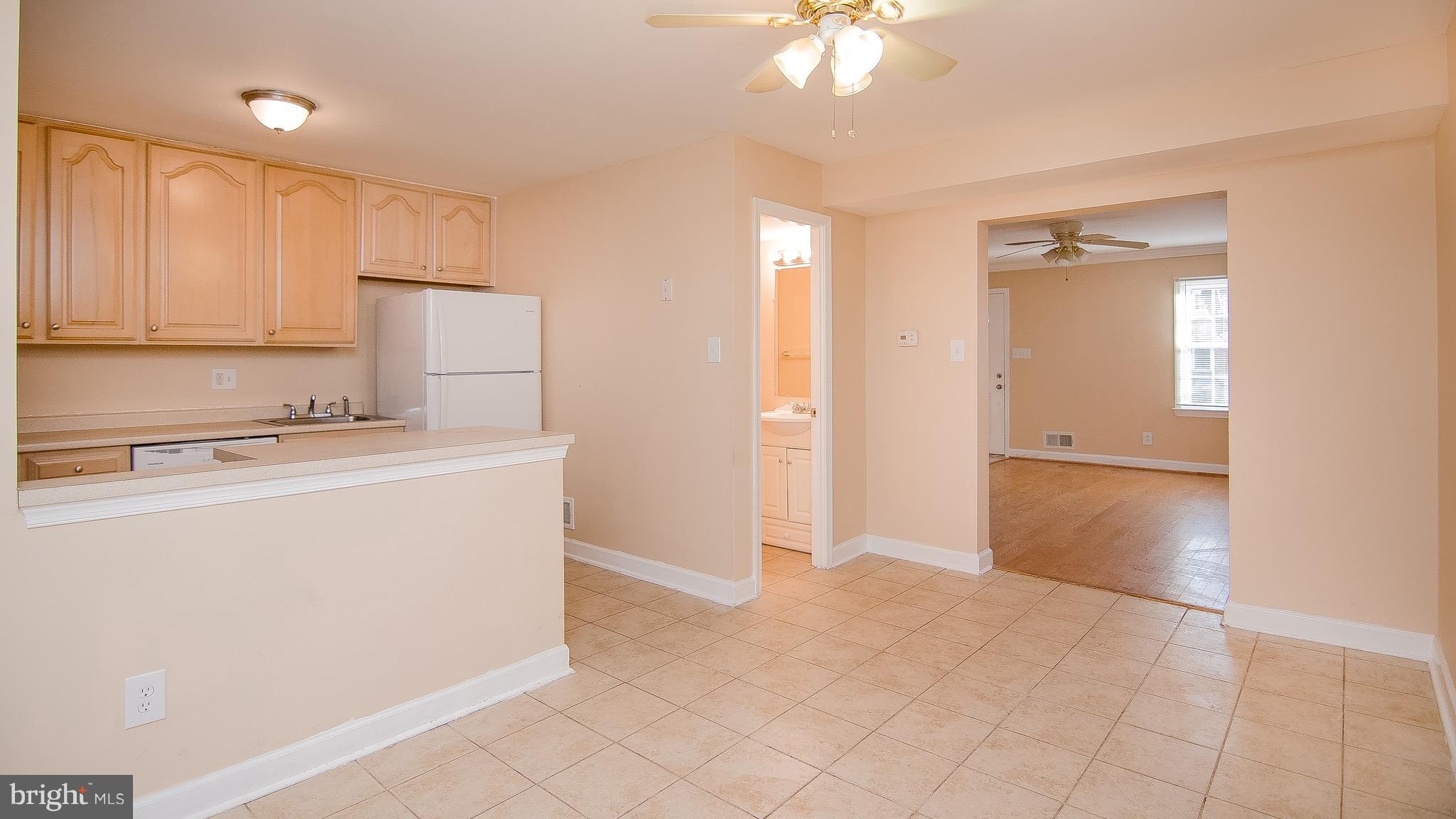 9112 Taney Road Manassas, VA 20110 - Photo 4 of 18 Dining Room