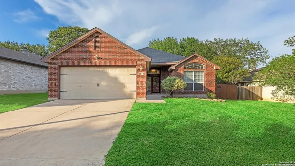 $1,950 | 2812 Berry Patch, Schertz, TX 78154