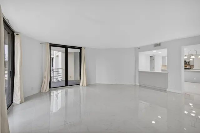 $4,500 | 176 Helios Drive, Unit 209, Jupiter, FL 33477