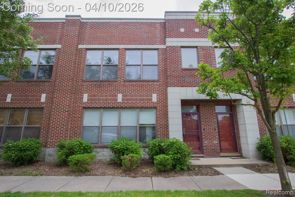 68 West Bethune Street Detroit, MI 48202 - Photo 1 of 24