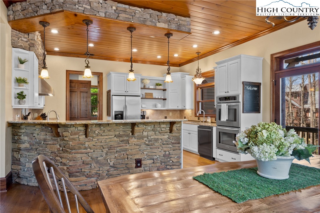 1293 Orchard Lane Boone, NC 28607 - Photo 14 of 48 Gallery Image 14
