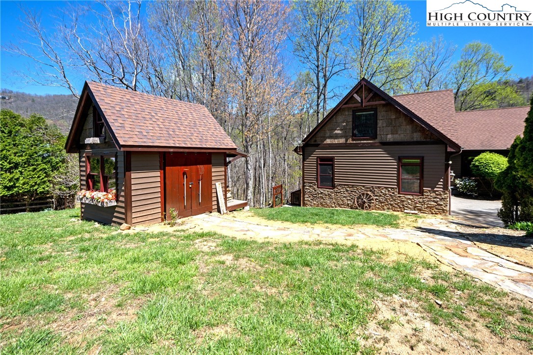 1293 Orchard Lane Boone, NC 28607 - Photo 42 of 48 Gallery Image 42