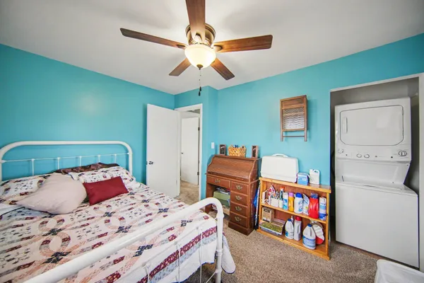 $279,900 | 302 Hillsdale Street, Jackson, MI 49202