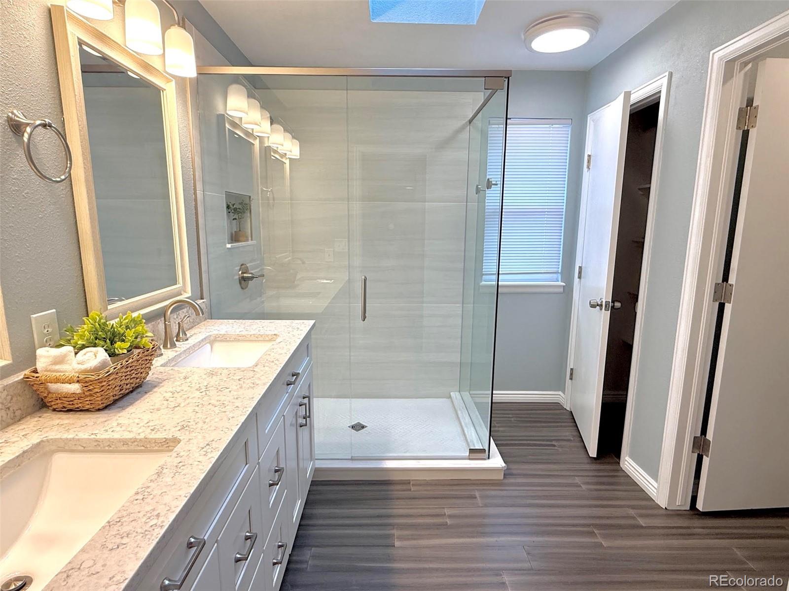 9927 Spring Hill Lane Highlands Ranch, CO 80129 - Photo 26 of 50 Gallery Image 26