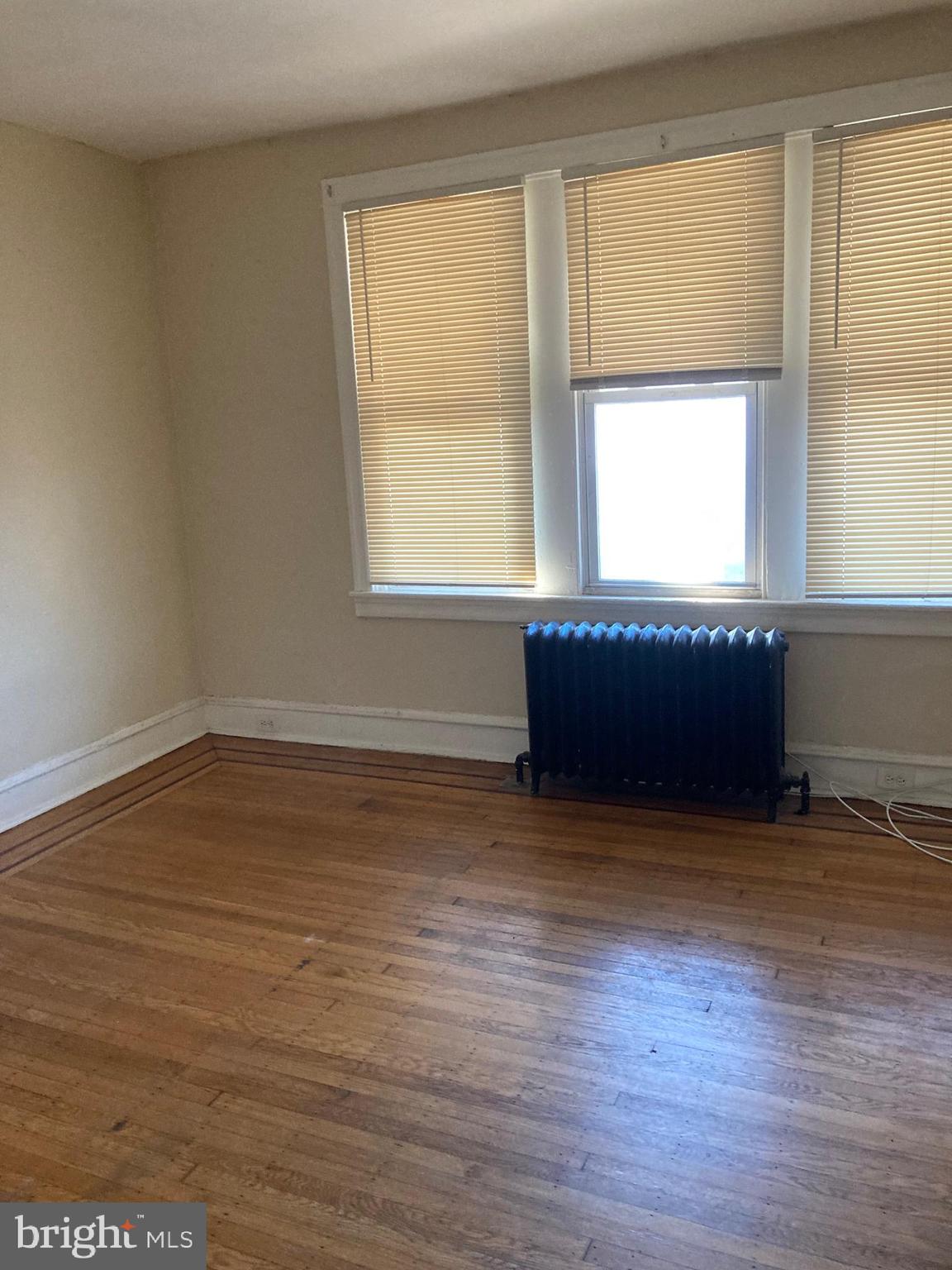 2717 Reed Street Philadelphia, PA 19146 - Photo 10 of 12 Master Bedroom