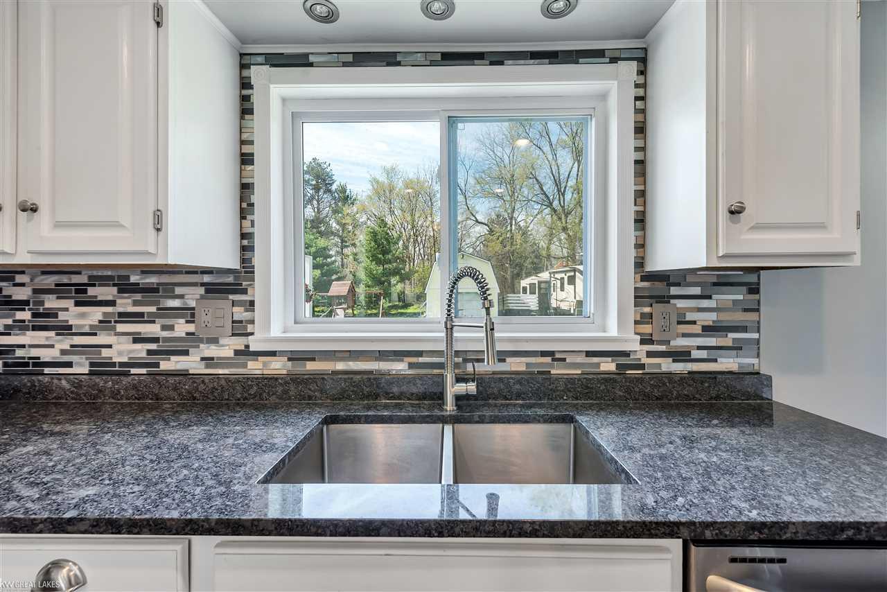 3408 East Cook Road Grand Blanc, MI 48439 - Photo 20 of 48 31379354-19.JPG