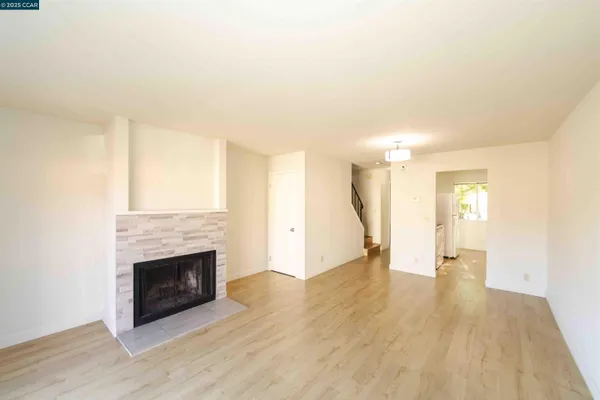 $2,200 | 4811 Appian Way, Unit 2/4, El Sobrante, CA 94803