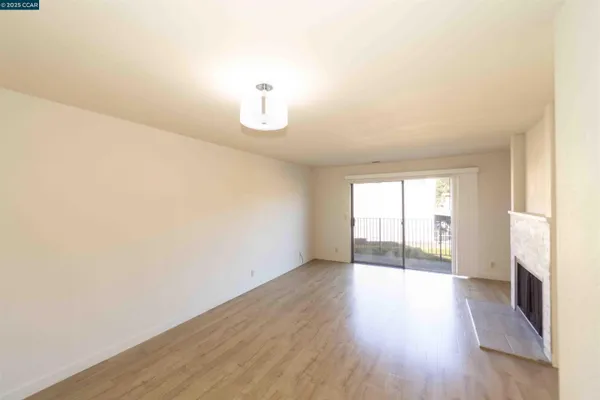 $2,200 | 4811 Appian Way, Unit 2/4, El Sobrante, CA 94803