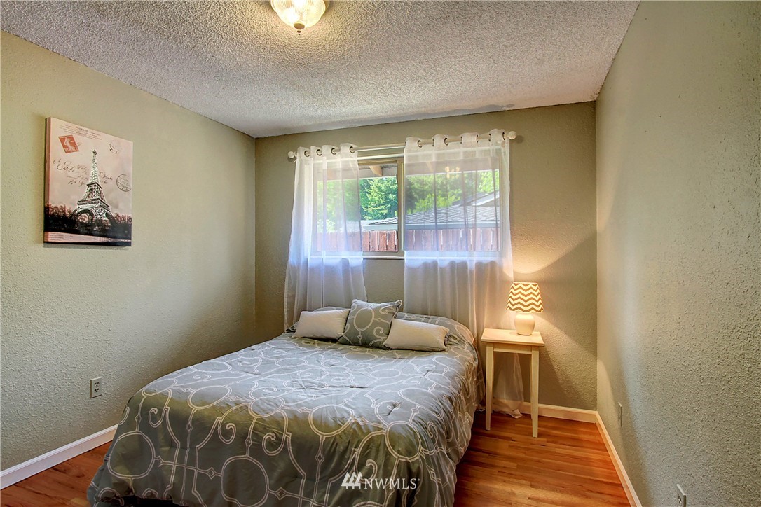 14522 166th Place Southeast Renton, WA 98059 - Photo 10 of 18