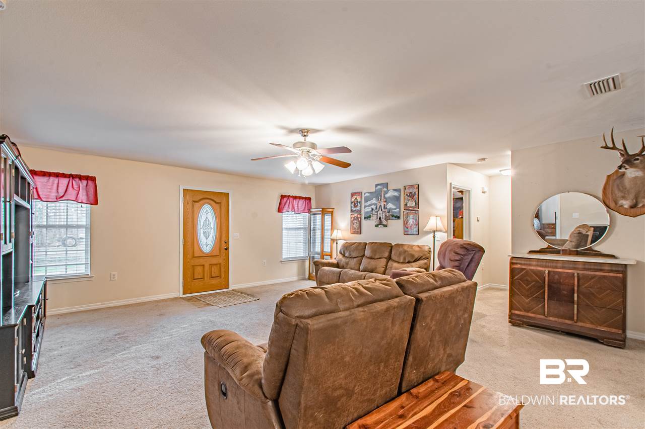 16095 Pine Grove Rd Extension South Bay Minette, AL 36507 - Photo 5 of 33 Living Room