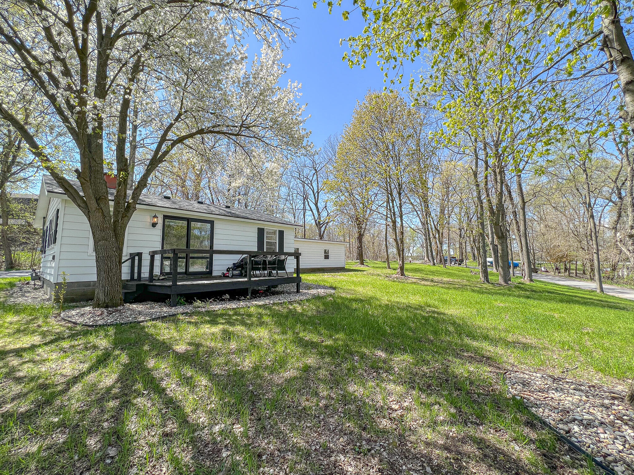 50820 East Bay Road Dowagiac, MI 49047 - Photo 5 of 21 IMG_5758
