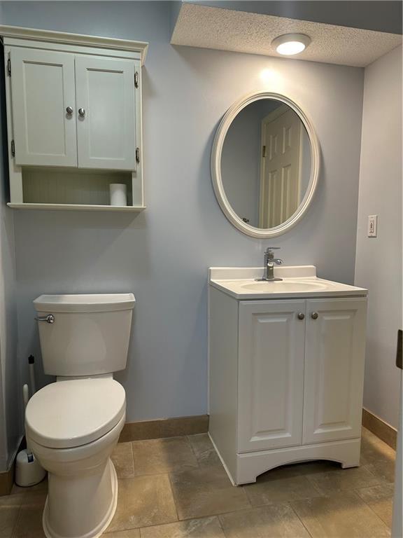 208 Pacific Court Raymore, MO 64083 - Photo 25 of 36