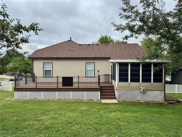 $395,000 | 208 Pacific Court, Raymore, MO 64083
