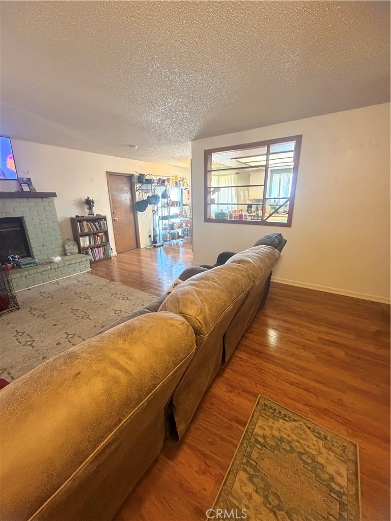 16661 Pawnee Road Apple Valley, CA 92307 - Photo 10 of 20