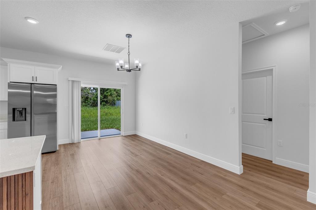 15690 Southwest 49th Avenue Road Ocala, FL 34473 - Photo 11 of 41 Gallery Image 11