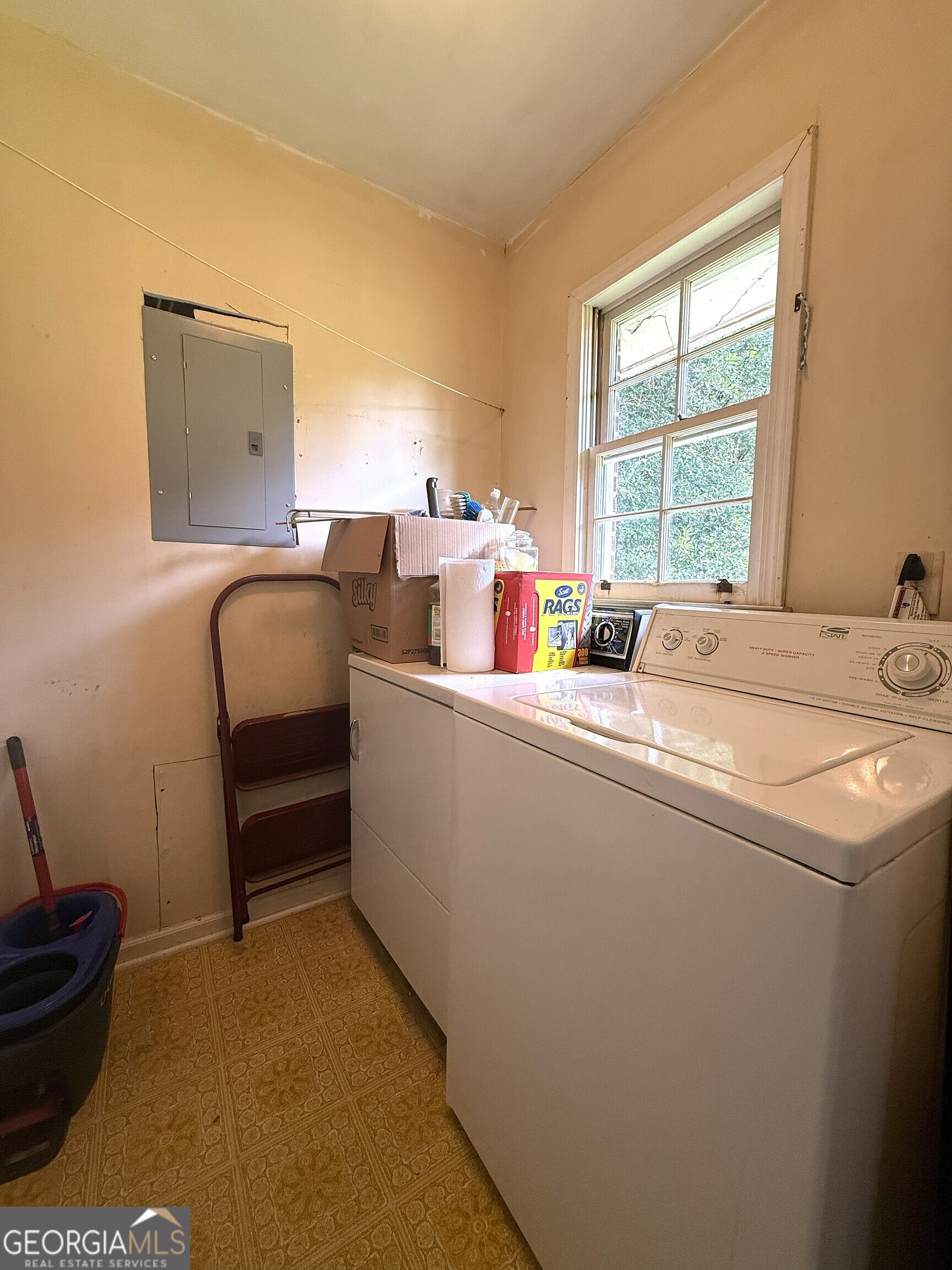 401 Edwards Street Elberton, GA 30635 - Photo 8 of 13