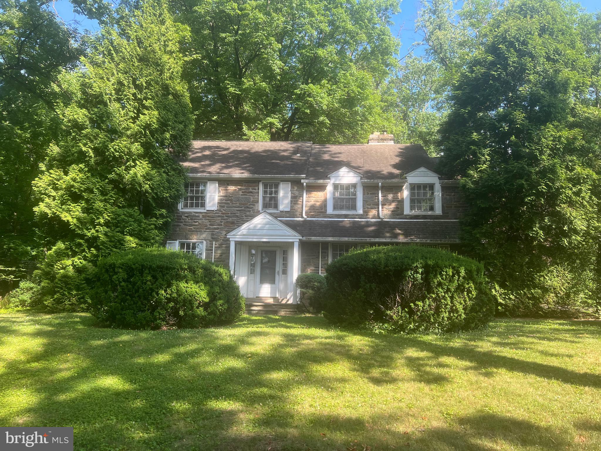 1623 Huntingdon Road Abington, PA 19001 - Photo 2 of 42 Gallery Image 2