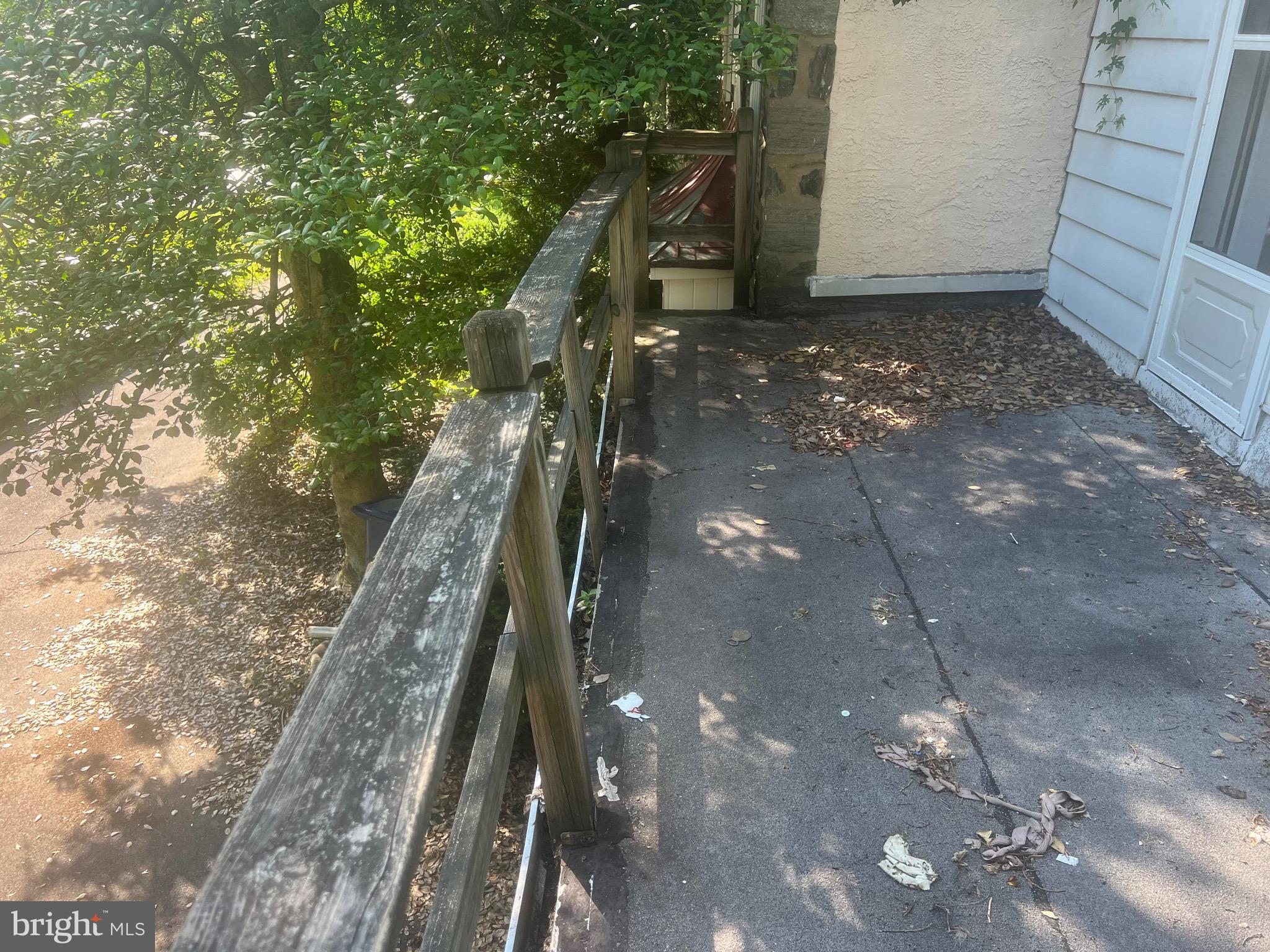 1623 Huntingdon Road Abington, PA 19001 - Photo 28 of 42 2nd bed balcony