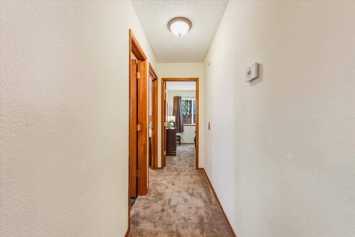 12486 Valley View Road Nevada City, CA 95959 - Photo 17 of 48 a view of a hallway with a elevator