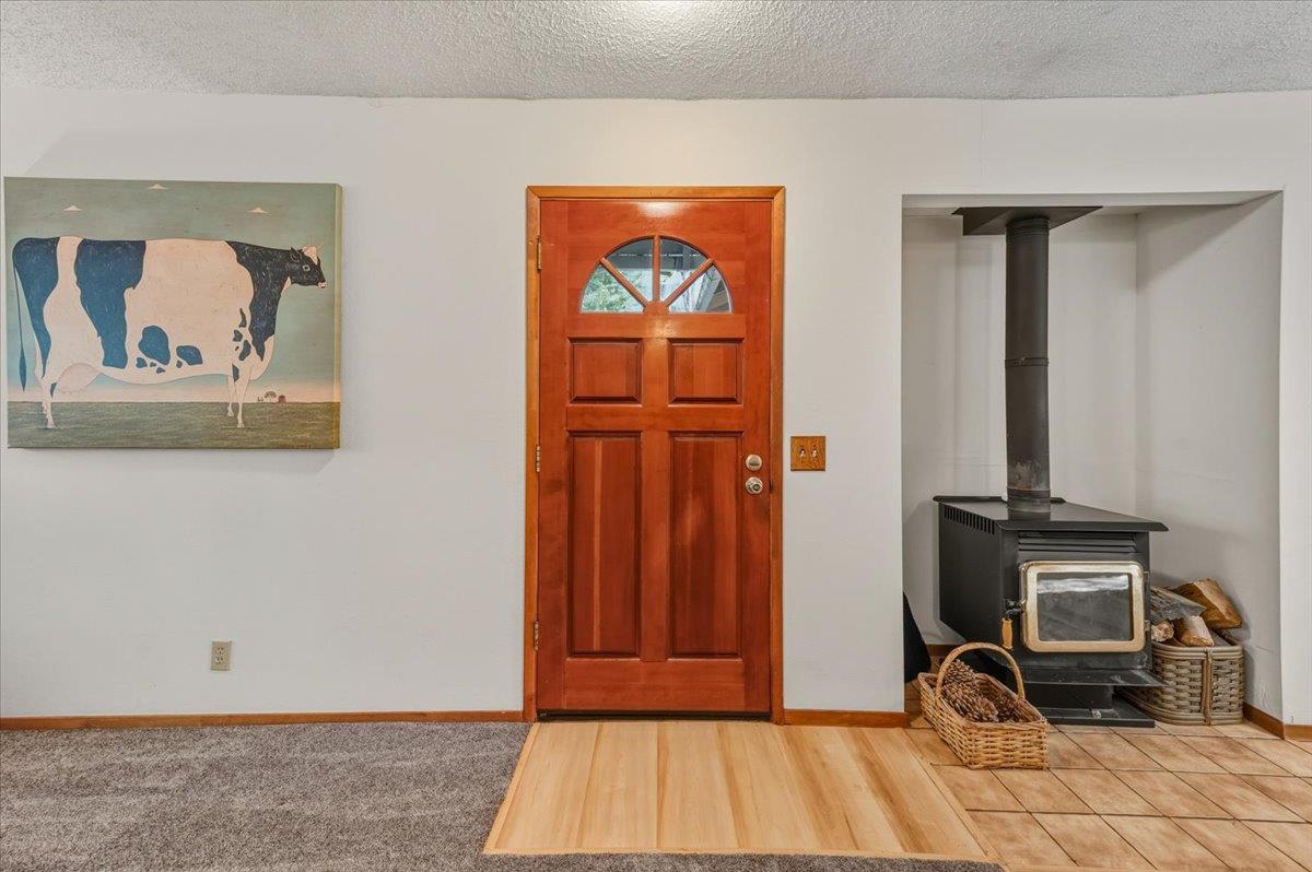 12486 Valley View Road Nevada City, CA 95959 - Photo 2 of 48 a view of front door with entryway