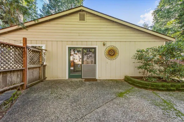 a view of backyard of house