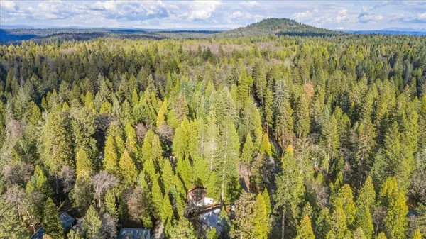 $420,000 | 12486 Valley View Road, Nevada City, CA 95959
