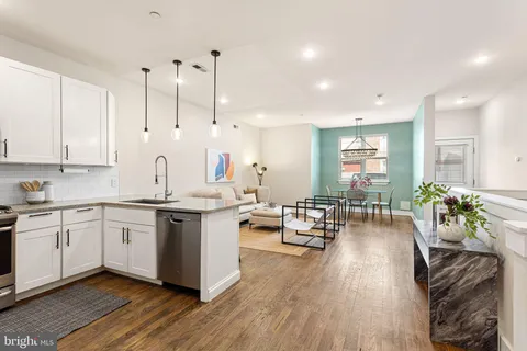 $349,000 | 207 East Allen Street, Unit 2, Philadelphia, PA 19125
