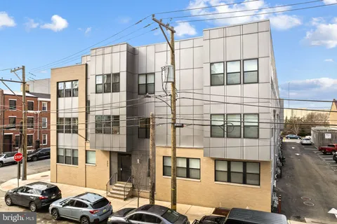 $349,000 | 207 East Allen Street, Unit 2, Philadelphia, PA 19125