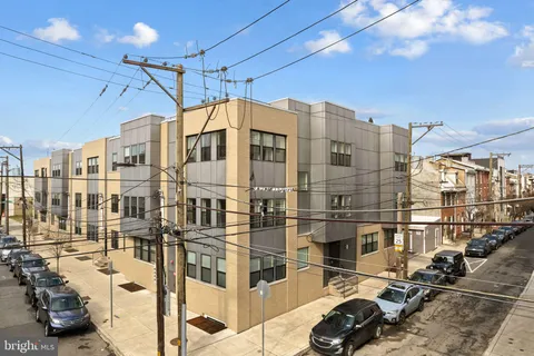 $349,000 | 207 East Allen Street, Unit 2, Philadelphia, PA 19125