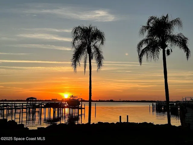 $989,500 | 254 Seaview Street, Unit B, Melbourne Beach, FL 32951