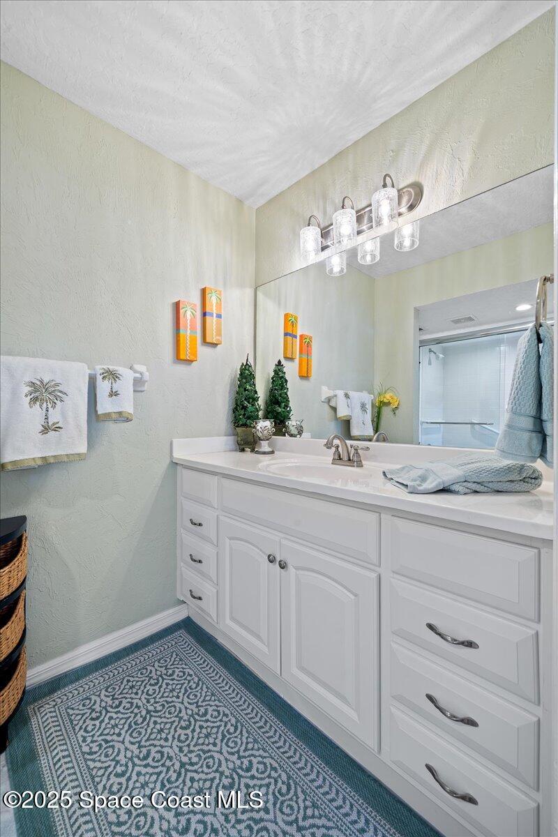 254 Seaview Street, Unit B Melbourne Beach, FL 32951 - Photo 46 of 74 Guest Bath 2
