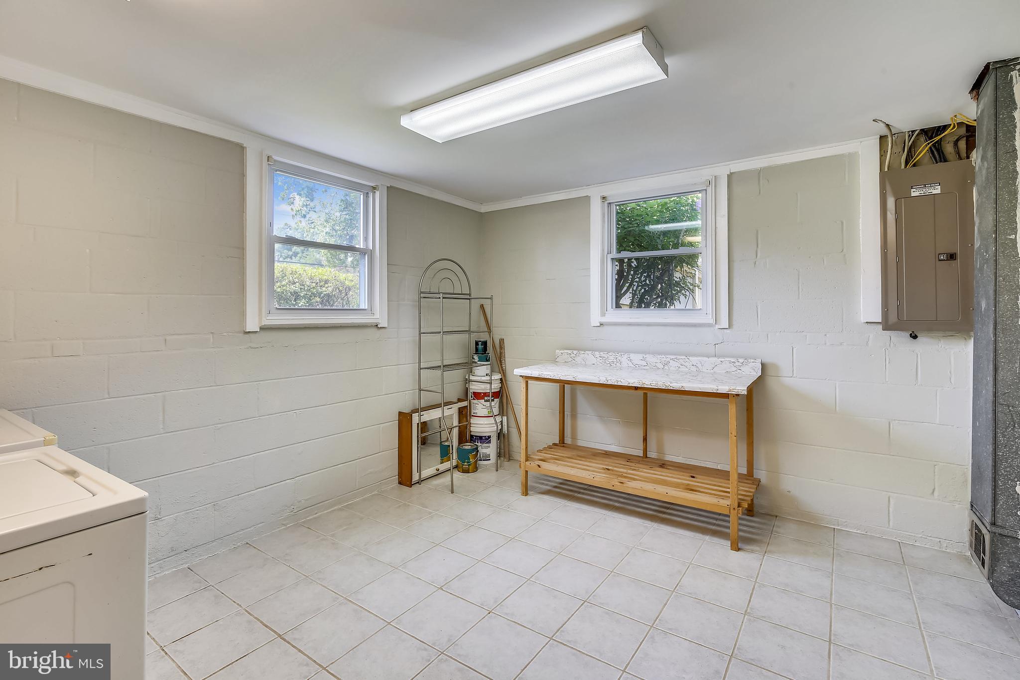 8403 Fort Hunt Road Alexandria, VA 22308 - Photo 27 of 41 Gallery Image 27