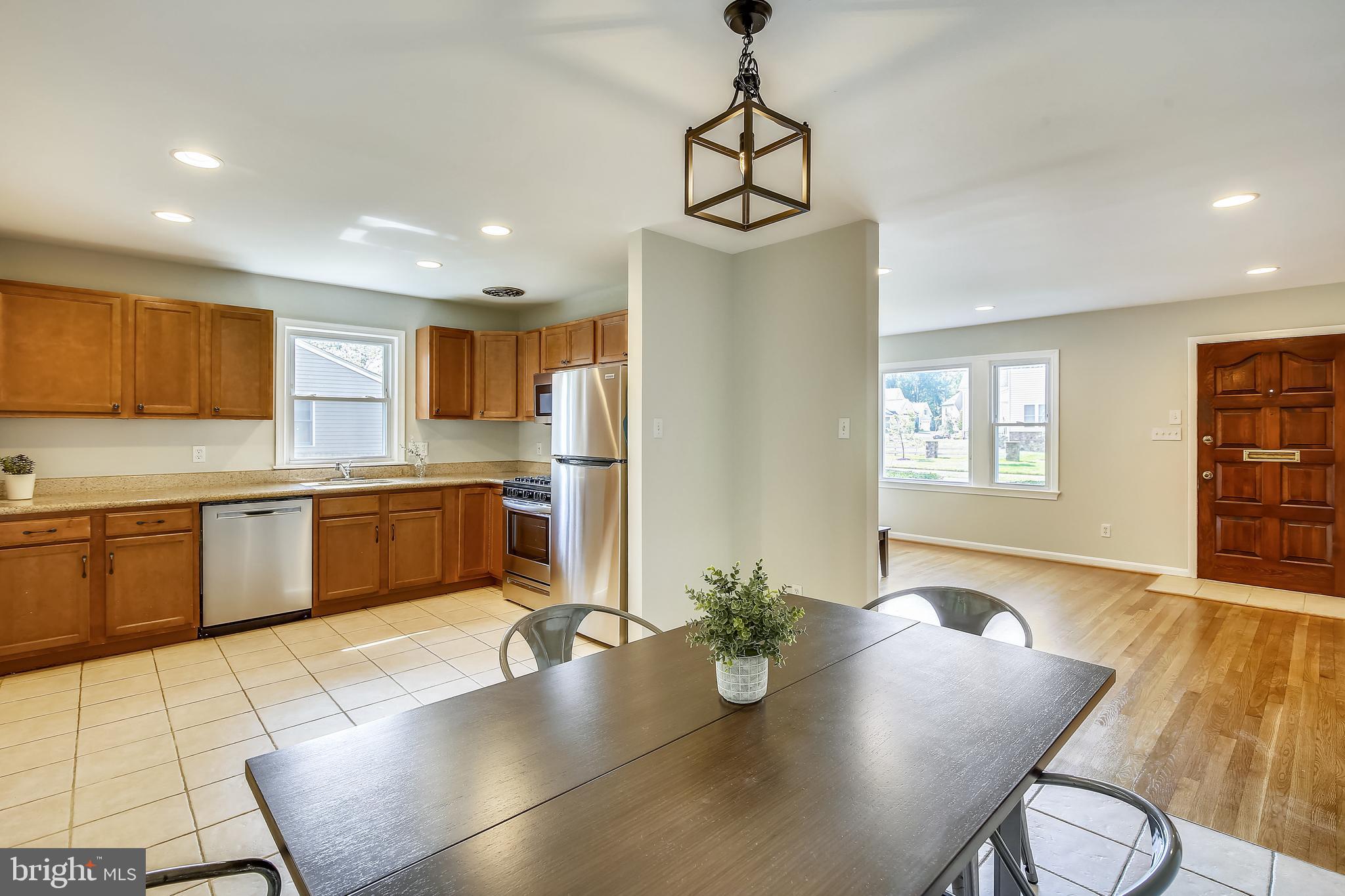 8403 Fort Hunt Road Alexandria, VA 22308 - Photo 8 of 41 Gallery Image 8