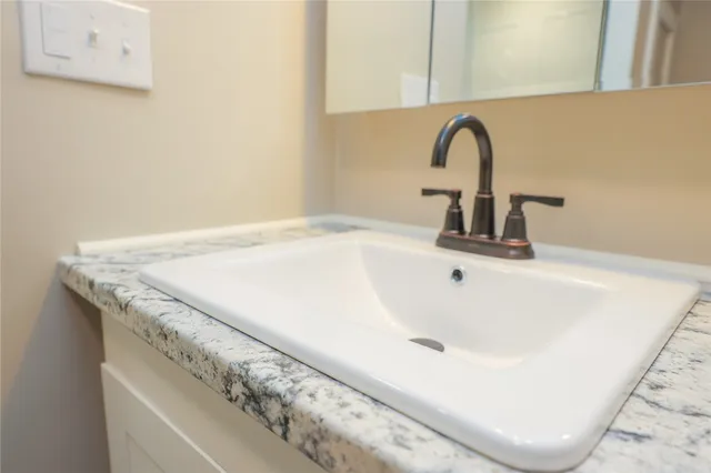 $199,900 | 15 Brigham Hall, Canandaigua, NY 14424