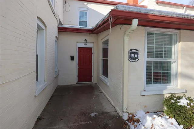 $199,900 | 15 Brigham Hall, Canandaigua, NY 14424