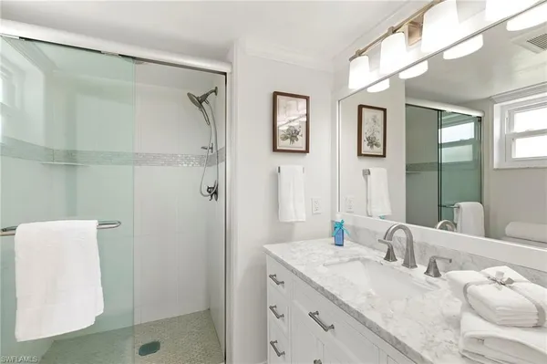 $283,500 | 300 Forest Lakes Boulevard, Unit 112, Naples, FL 34105